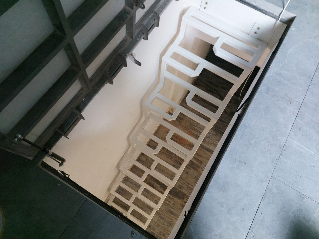 Монтаж лестничного полотна