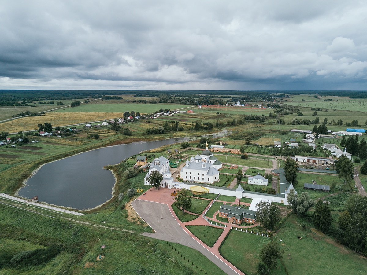Мещовский Свято-Георгиевский монастырь: духовный центр и царская святыня