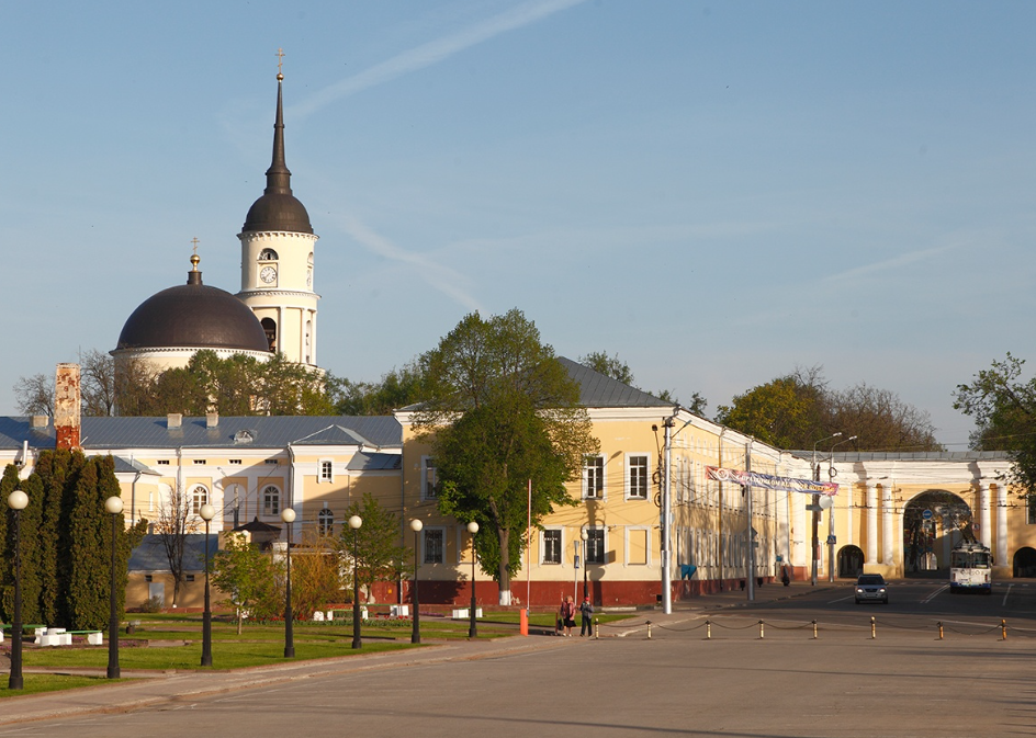 Присутственные места