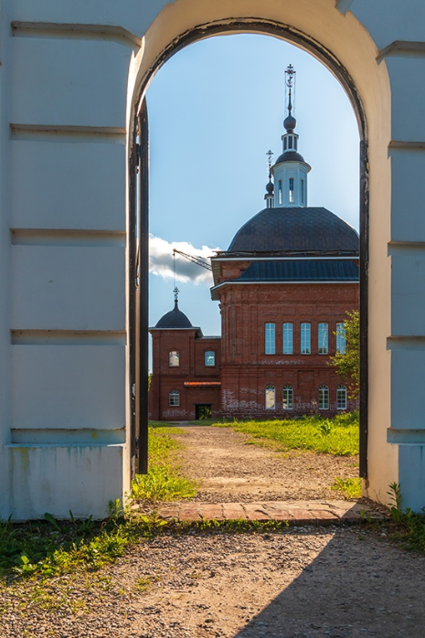 Калужский Свято-Лаврентьев монастырь